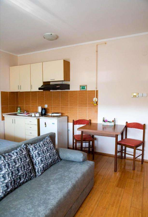 Ferienwohnung Apartman Ivana Subotica Exterior foto